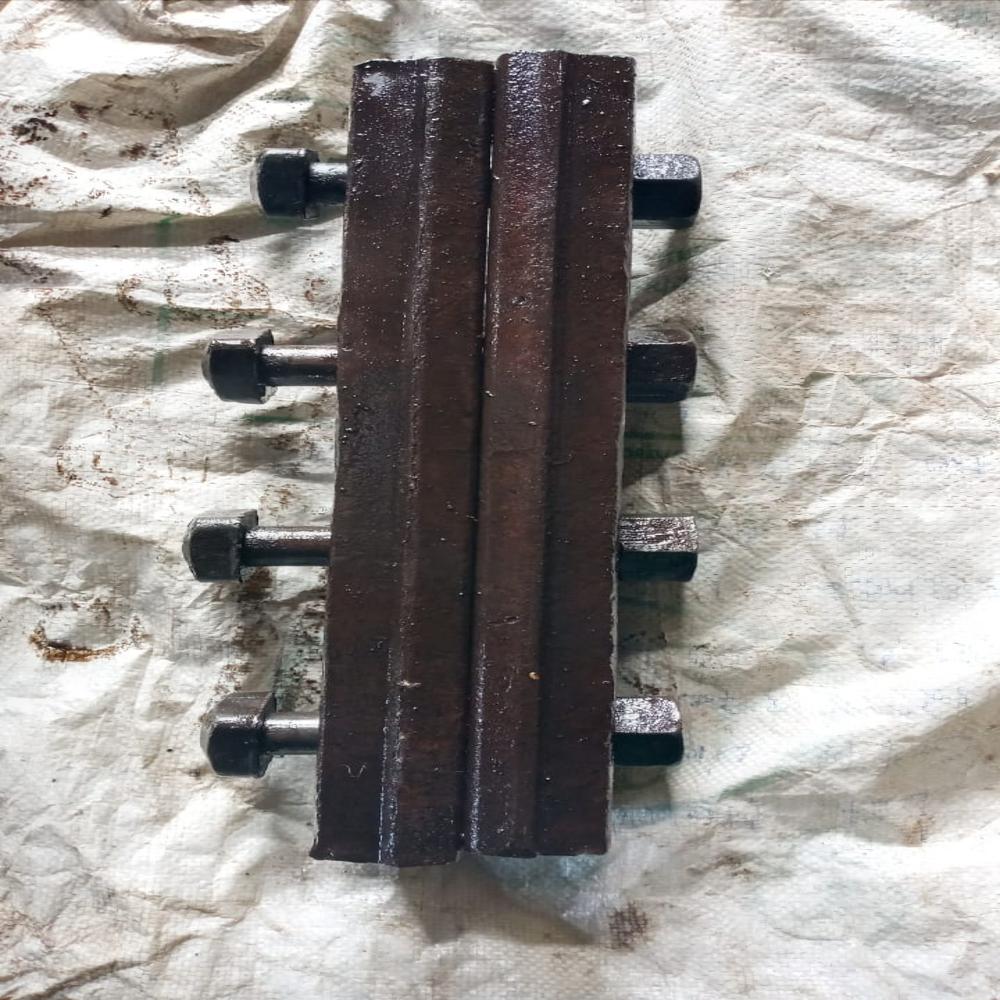 T-059 Standard Fish Plate 90lbs - Color: Black