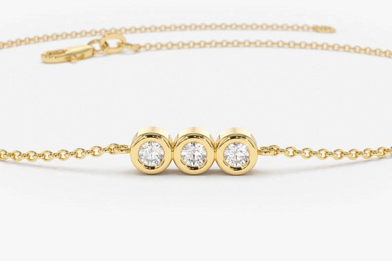 2.0mm Round Cut Colorless Diamond Bracelet - Diamond Clarity: Vvs1