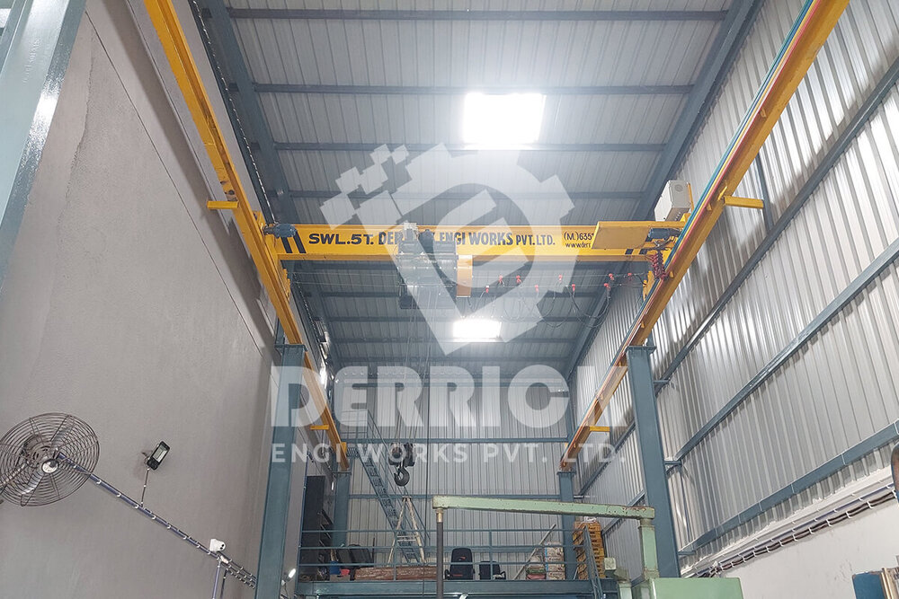 3 Ton Eot Crane - Color: Golden Yellow