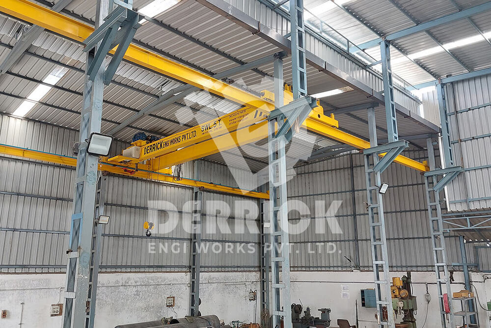 Eot Crane - 5 Ton Capacity, Golden Yellow Finish | Electric Overhead Traveling Design