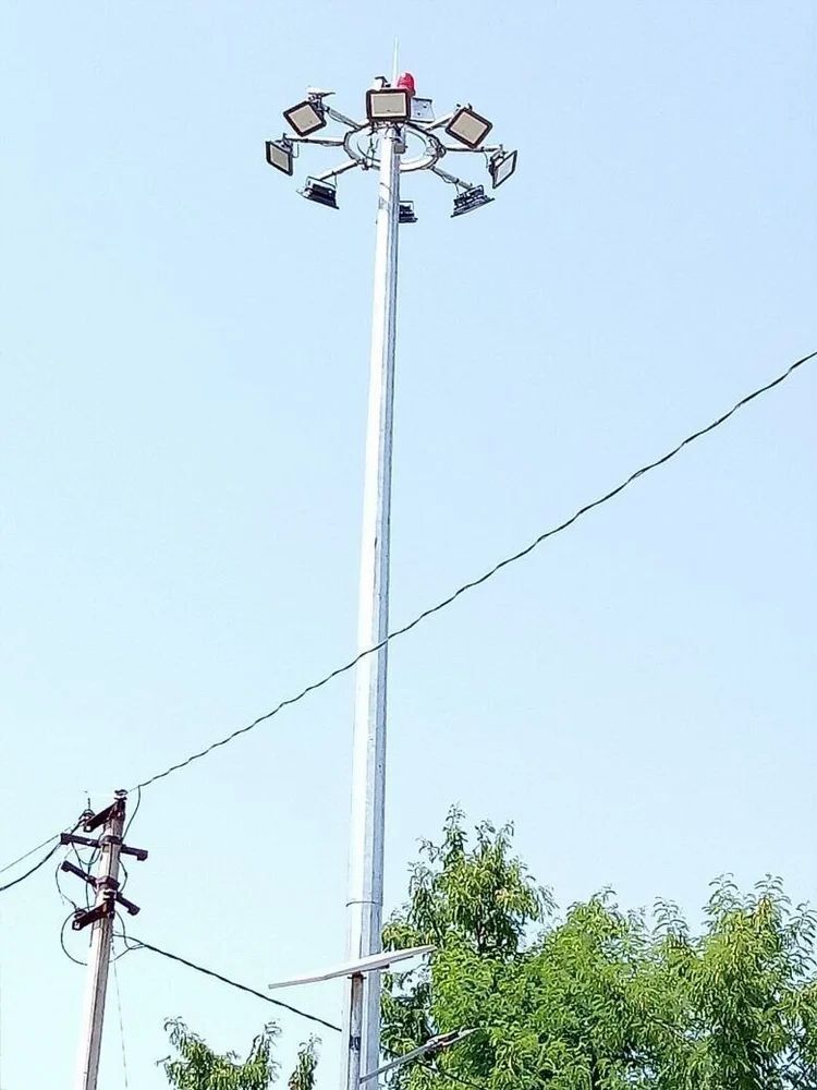 Mild Steel High Mast Light Poles