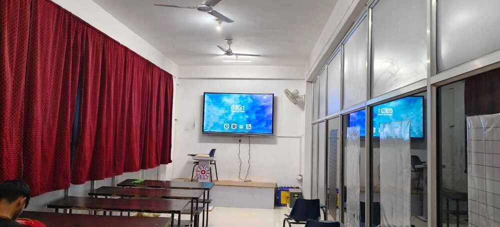 Tci Smart Led Board - Pvc & Metal, 65/75/86/98 Inch Display, 3840x2160p Resolution , 350cd/mâ² Brightness, Touch-supported Technology, Android 11-13