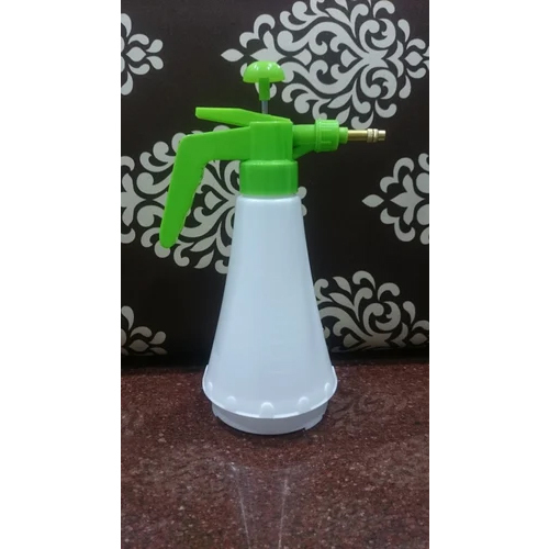 Pressure Spray Bottle - Color: Green And White