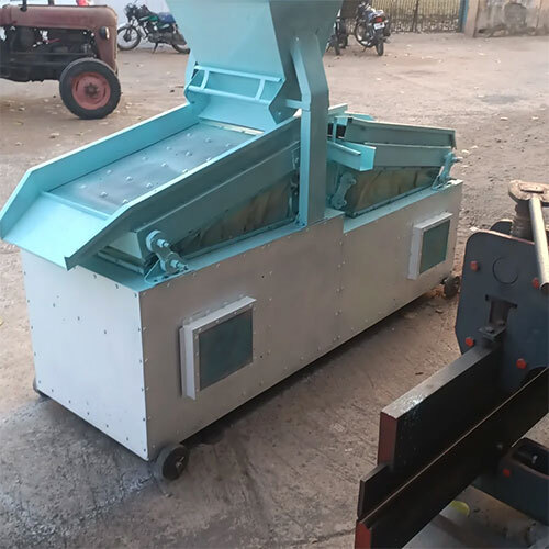 Wheat cleaning machine