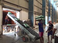 Hydraulic Truck Loading Conveyor