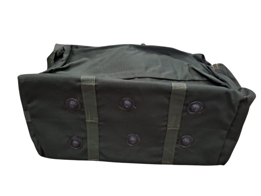 Army Kit Bag - Color: Black