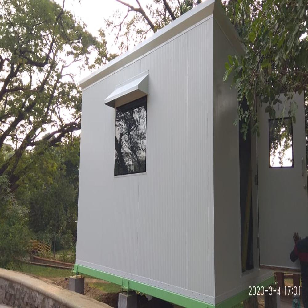 Puf Peb Building - Color: White