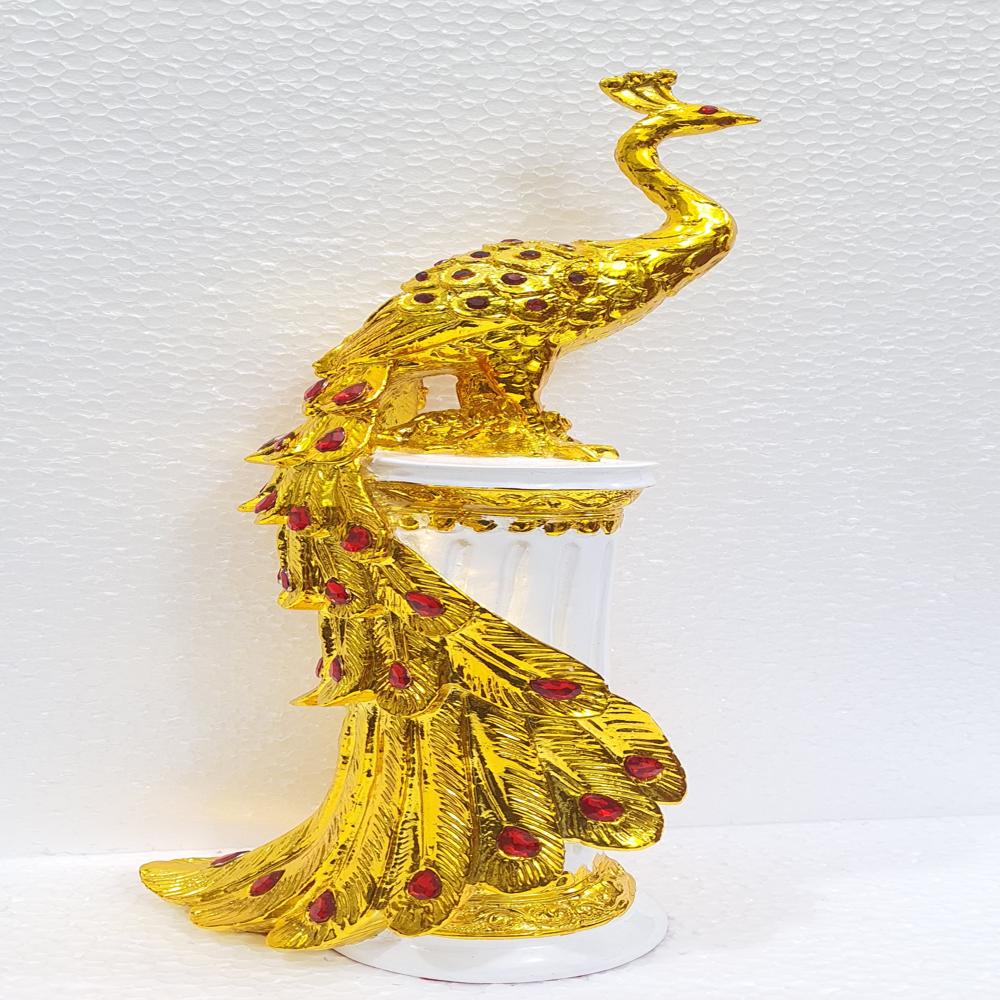 Peacock Feathers - Color: Golden