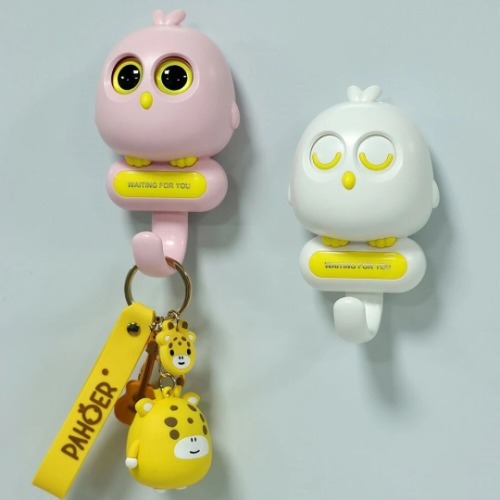 Wink Bird Holder Hooks - High-quality Durable Plastic, 104mm X 45mm X 60mm , Charming Design With Strong Adhesive For Damage-free Installation And Versatile Use