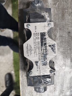 Hydraulic Valve - Material: Stainless Steel