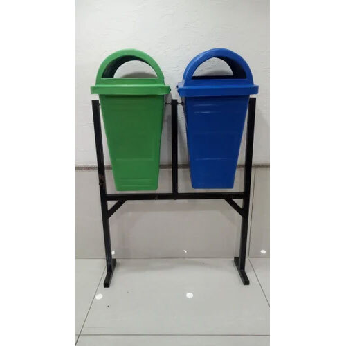 100 लीटर का ट्विन प्लास्टिक डस्टबिन स्टैंड के साथ
