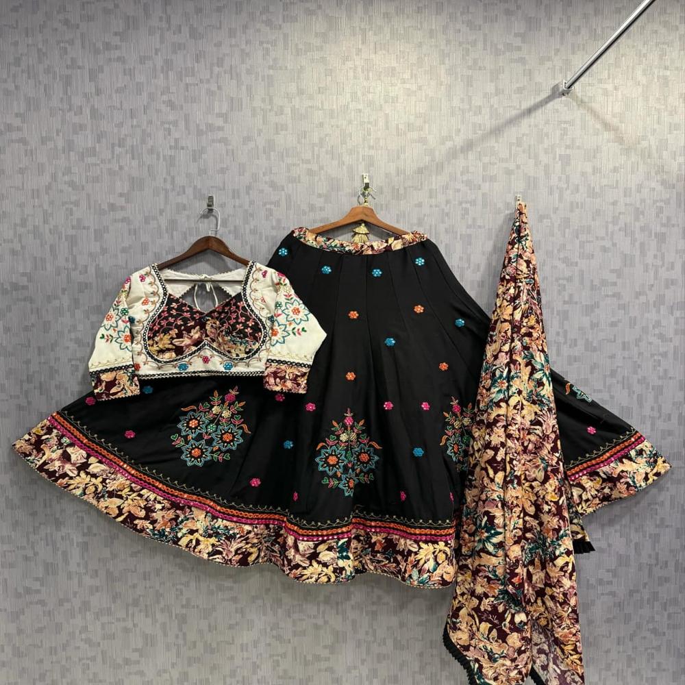 Navratri chaniya choli