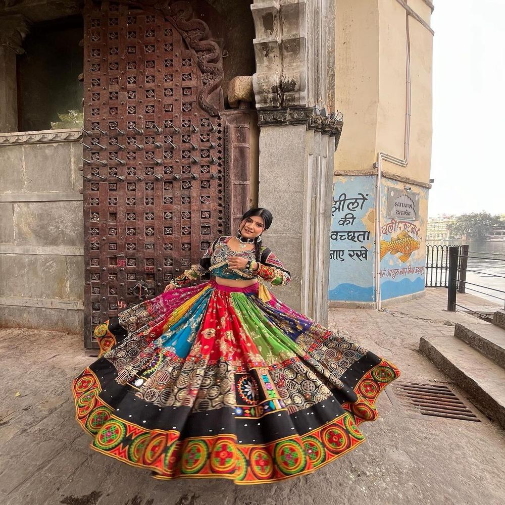 Navratri chaniya choli