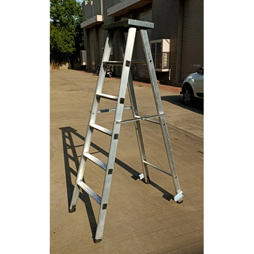 12 Feet Folding Aluminium Ladder - Size: 12Ft