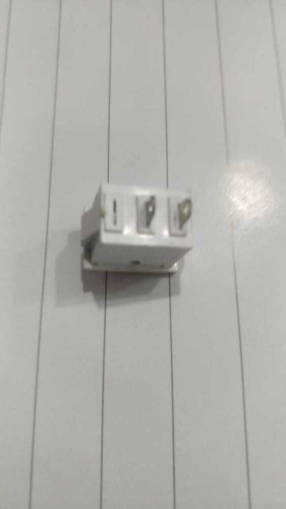     Rocker switch mini white red 2 pin short leg 