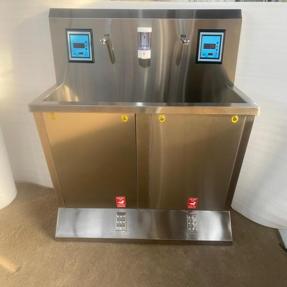 SS 304 Dual Surgical Scrub Station