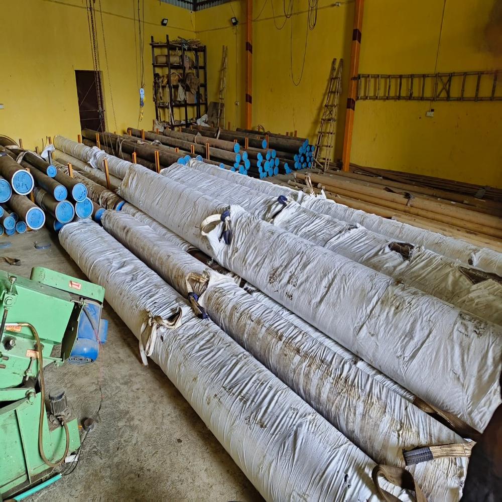 Chrome Plated Rod ( Imported ) - Hardness: Yes