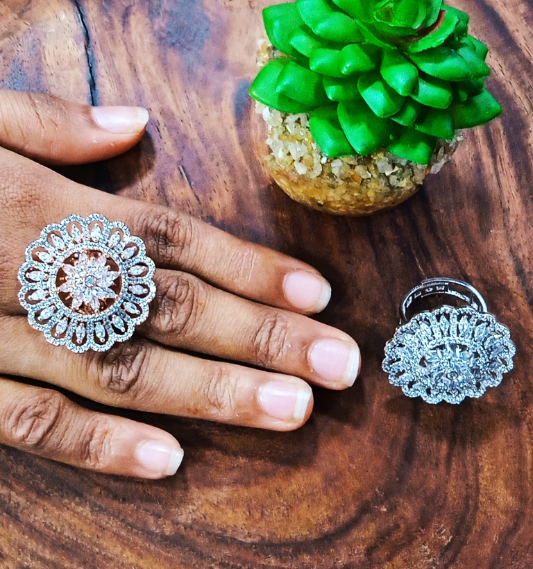 Cubic Zirconia Finger Ring - Color: All Color