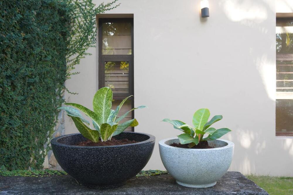 Flower Pots - Color: Marble/ Granite/ Stone Finish