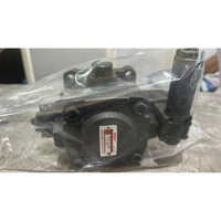 Bosch Hydraulic Pumps - Color: Black