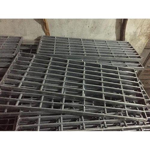 Serrated  Gratings