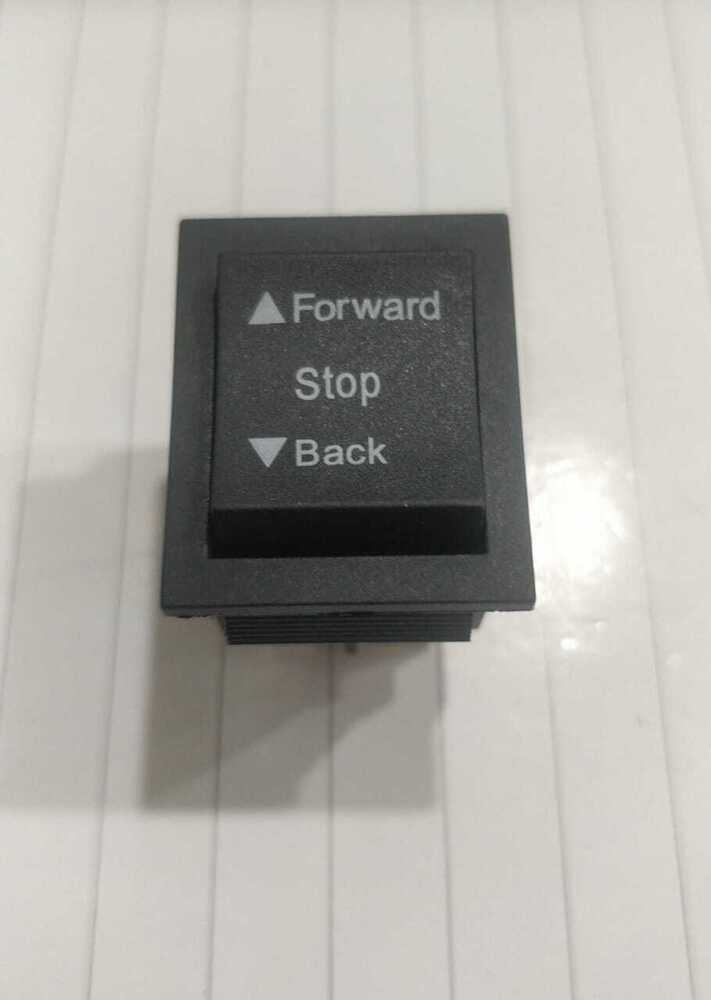 ROCKER SWITCH BLACK 6 PIN FORWARD-STOP- BACKWARD