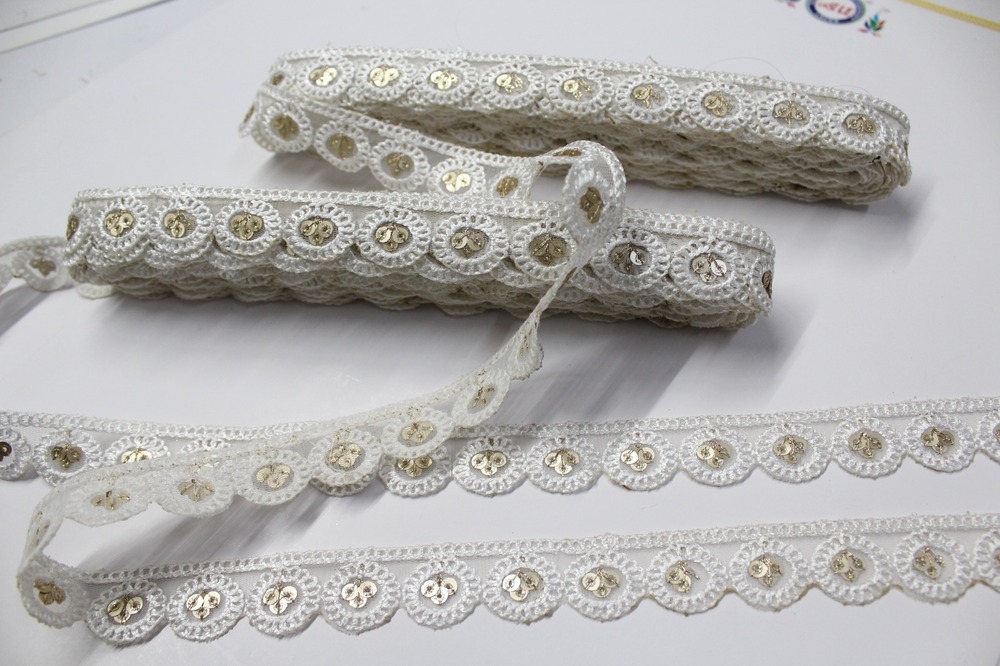 embroidery cutwork lace