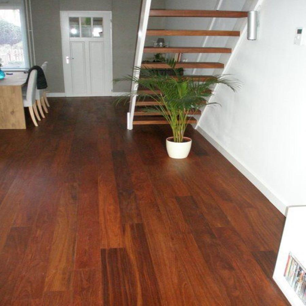 Traditional Cherry Engineered Flooring - 150mm X 15mm, Real Cherry Wood Veneer With Natural Anti-slip Surface Treatment, Timeless Elegance And Enhanced Stability