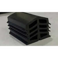 Compression Seal Expansion Joint - Rubber Material, Standard Size, Black Color, 250% Elongation, 13.8 Mpa Tensile Strength, 60 Shore A Hardness | Industrial Usage