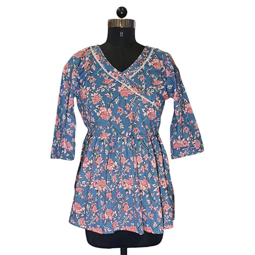 80572 Short Kurti - Feature: Washable