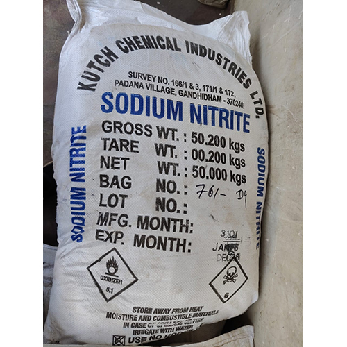 Sodiam Nitrite - Purity: 99%