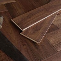 Engineered Wood Flooring - 14mm Thick, 150mm Rectangular Planks, Light Brown | Anti-slip, Easy To Install, Wear-resistant