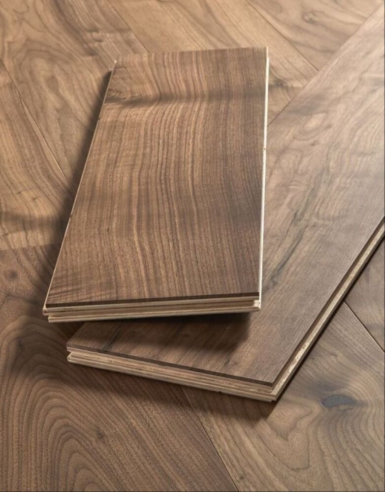 Engineered Wood Flooring - 14mm Thick, 150mm Rectangular Planks, Light Brown | Anti-slip, Easy To Install, Wear-resistant