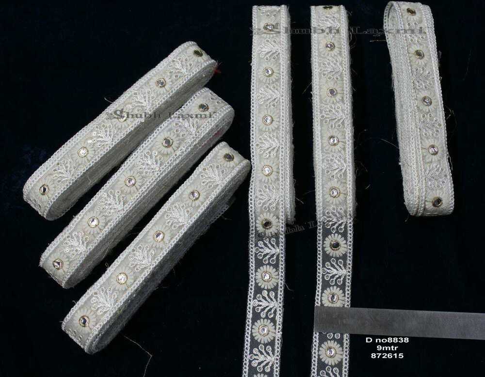 fancy  embroidery lace