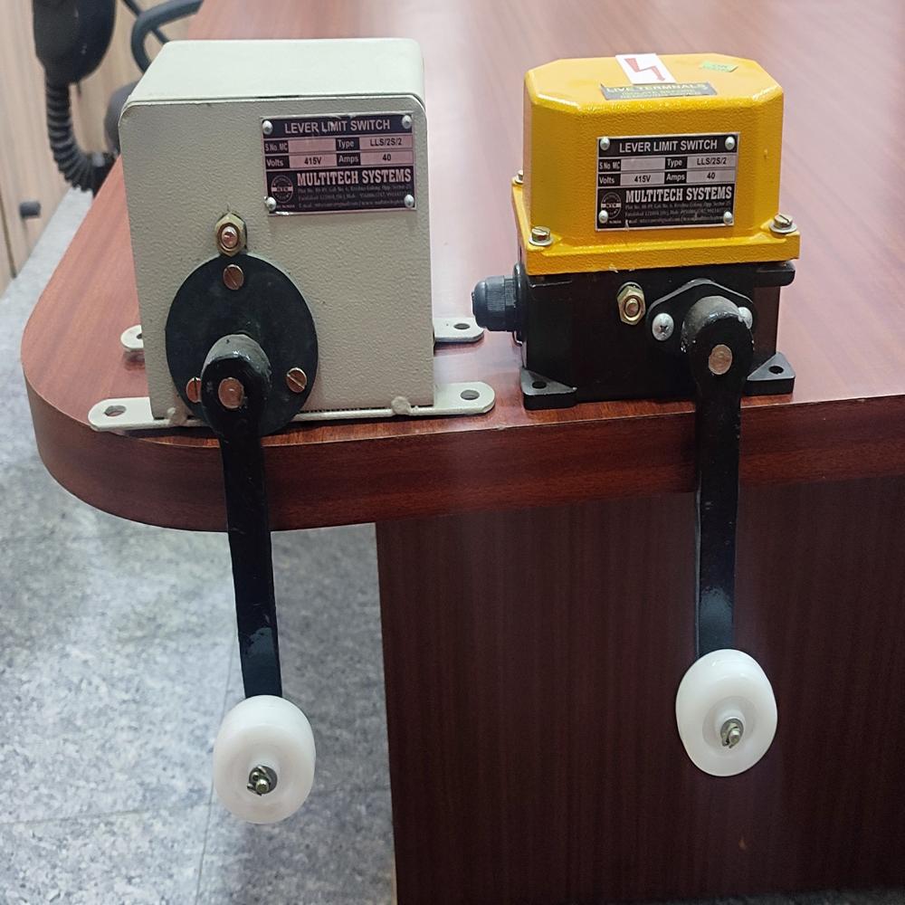 Lever Limit Switch - Color: White