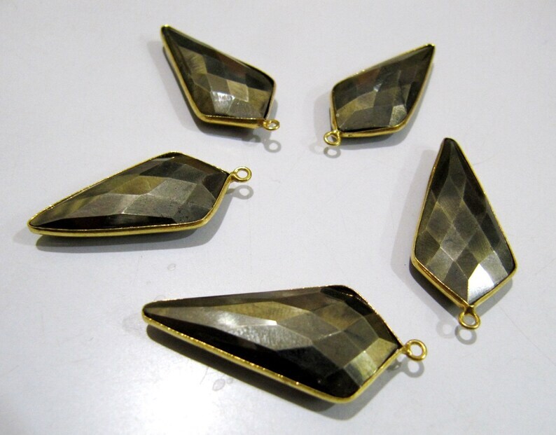 Natural Pyrite Briolette Faceted 15x35mm Arrowhead Connector Charm
