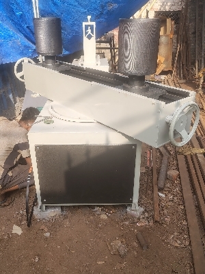 Spiral paper tube machine