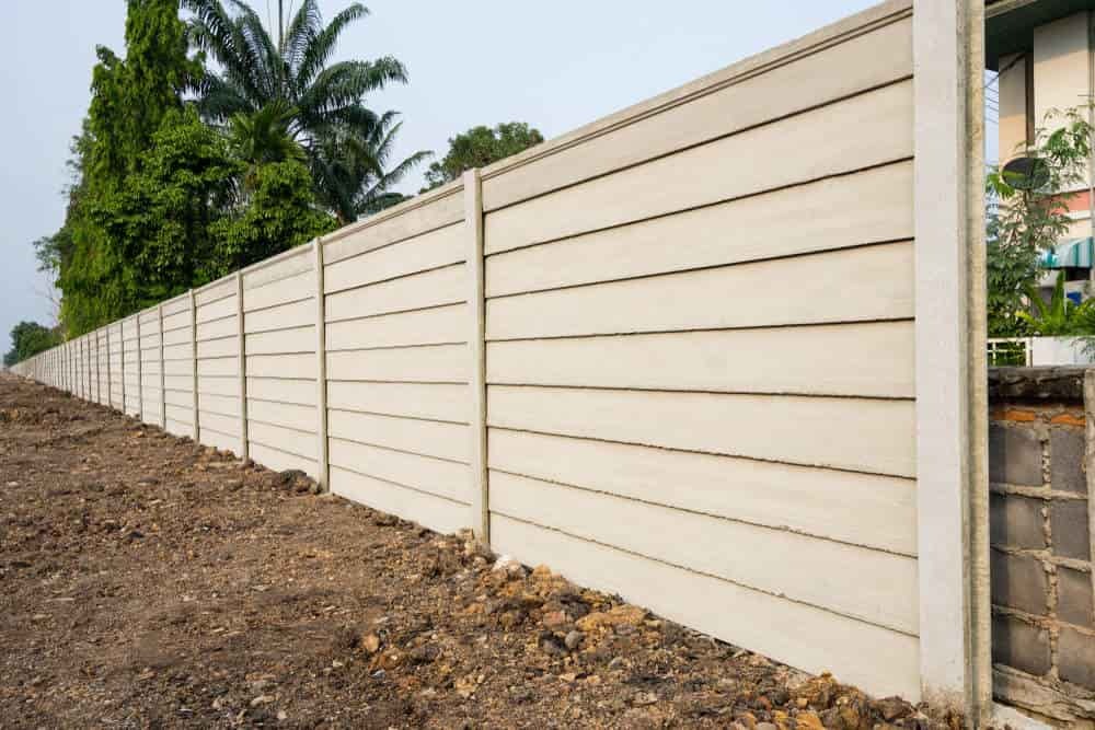 Precast Compound Wall Manufacturer - Application: Construction