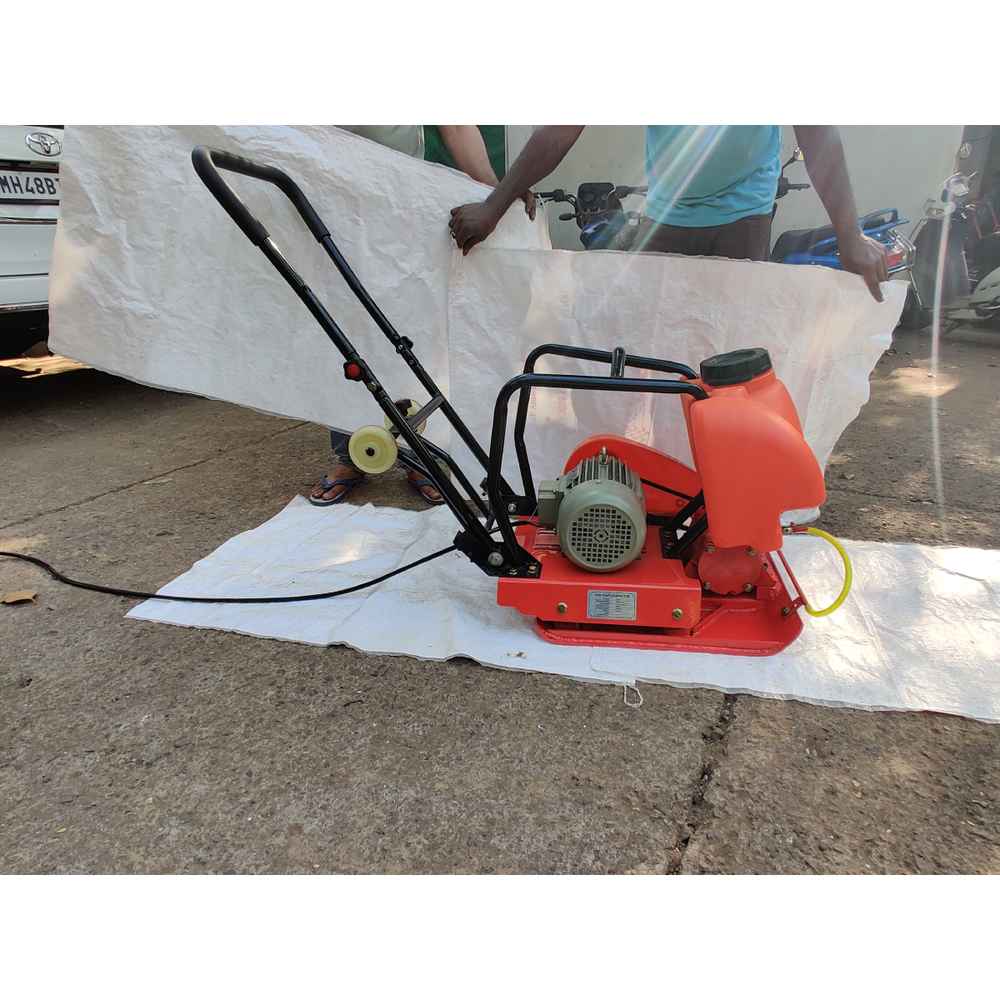 Orange Or-25 3ton Compactor With Water Tank, 3hp 3phase Hindustan / Eltek Electric Motor - Dimension (L*w*h): 20 X 19 X 6 Millimeter (Mm)