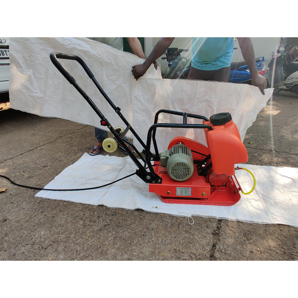 Orange Or-25 3ton Compactor With Water Tank, 3hp 3phase Hindustan / Eltek Electric Motor - Dimension (L*w*h): 20 X 19 X 6 Millimeter (Mm)