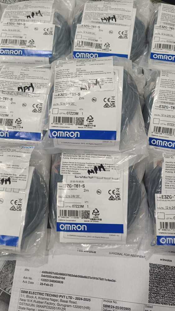 OMRON PHOTOELECETRIC SENSOR 12 TO 24VDC, E3ZG-T61-S 2M