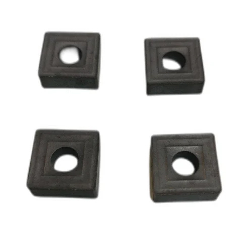 Cnmg 1204 - Carbide, Standard Size, Black Color | Polished Finish, Rigid Hardness, Corrosion Resistant, Square Shape For Industrial Use