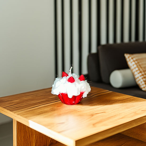 SKU C0005 Cup Cake Candle - Soy Wax 7cm x 8cm Red & White | Scented Cotton Wick for Cozy Home Decoration