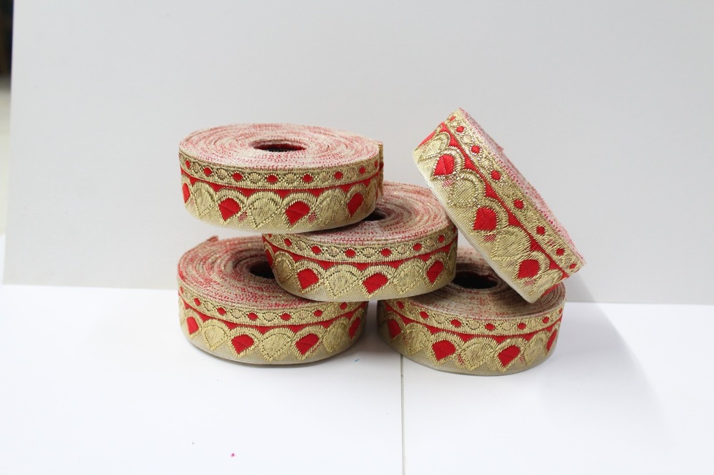 red & golden lace