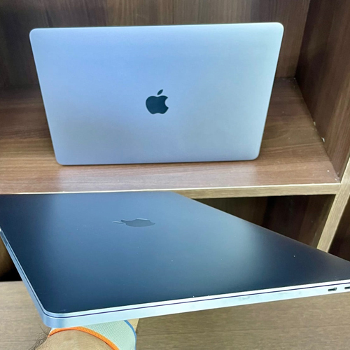 2141 I7 9th Gen Apple Macbook Pro