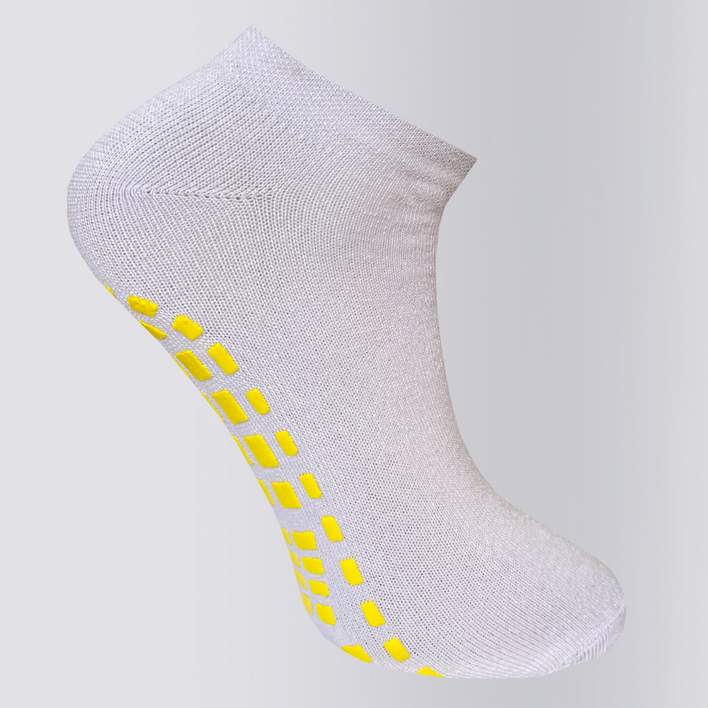 Anti-slip Socks - Cotton-polyester Blend, Available In S, M, L, Xl | Non-slip Silicone Grips, Breathable Comfort, Perfect For Yoga And Everyday Use