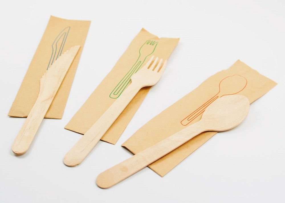 Disposable Wooden Cutlery Set - Color: White