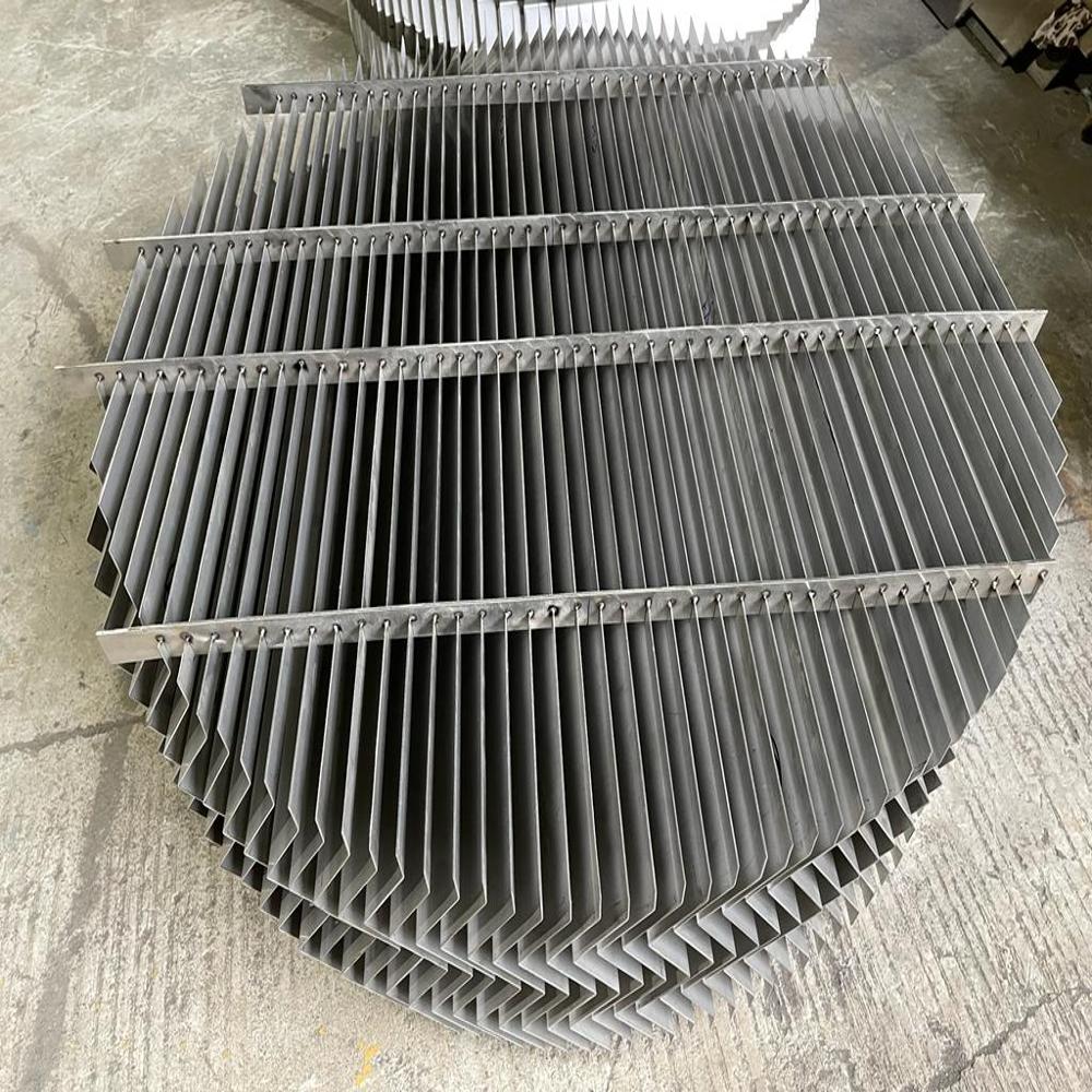 Mist Collector - Mild Steel, Standard Size | Semi-automatic Mist Separating Device With Efficient Droplet Coalescing Design