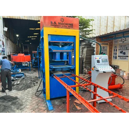 8 Cavity Automatic Fly Ash Bricks Making Machine