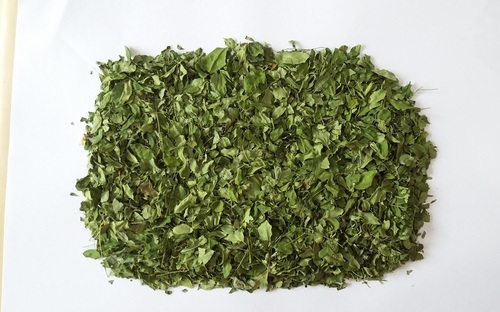 30 Mesh Moringa Leaves (Tea Cut)